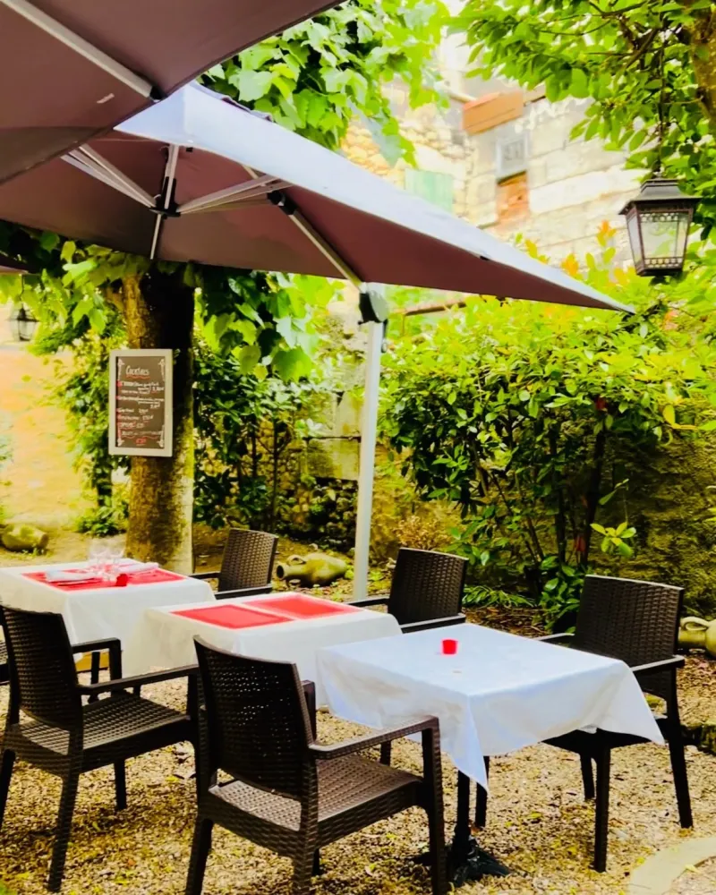 terrasse-restaurant-eden-perigueux